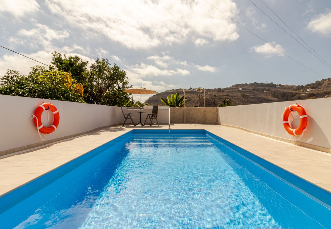 Casa en Moya - Casa Marjoes II + Communal Pool + Terrace + BBQ