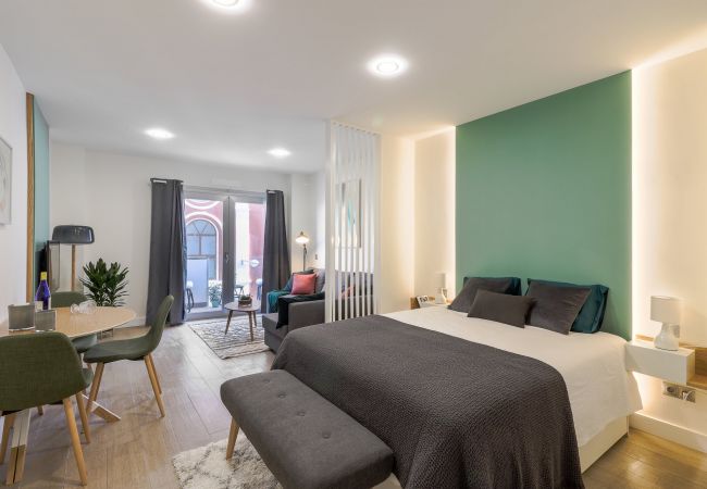 Studio in Las Palmas de Gran Canaria - Flatguest Blue Sea - Canteras Beach - Balcony