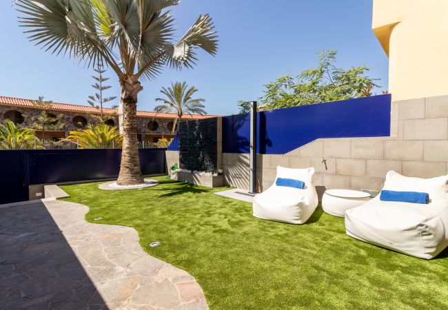 Bungalow in San Bartolomé de Tirajana - Bahia Meloneras Deluxe 33 + Pool + Beach + BBQ