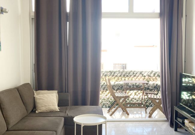 Apartment in Las Palmas de Gran Canaria - Intimate & stylish beach apartment w/ balcony